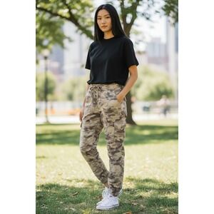 American Eagle Outfitters Womens Camo Cargo Jogger Pants XS